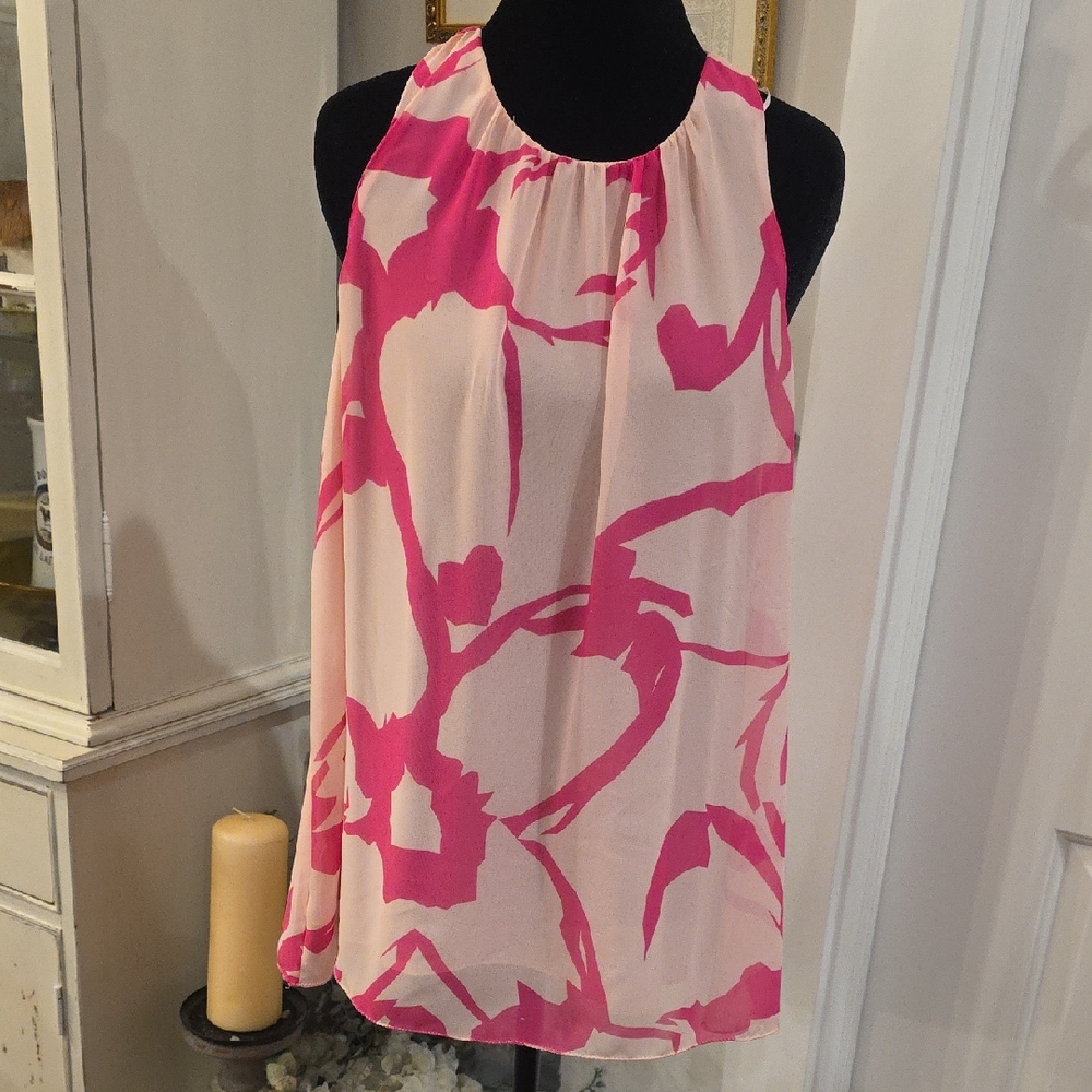 VINCE CAMUTO Pink Geometric Sleeveless Blouse‎ Size Medium